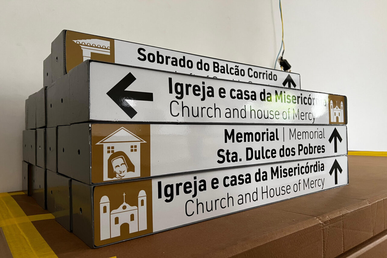 E-book da OCBPM traz informações da entrega de 749 itens do Projeto de Sinalização Turística do Patrimônio Mundial